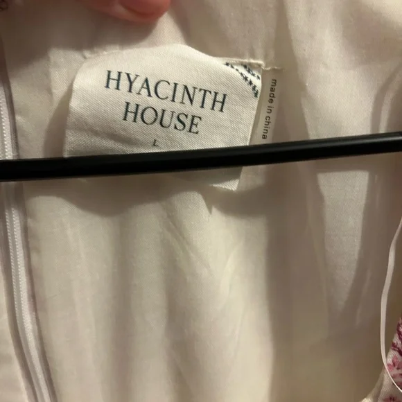 NWT Hyacinth House by Tuckernuck Woodland Wilma Midi Dress in a pink white L. - Picture 6 of 8